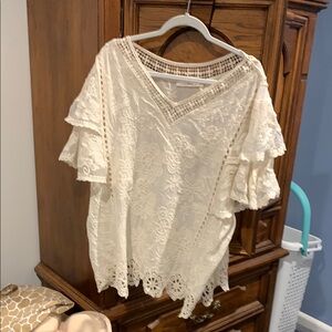 Elegant Cream Lace Top